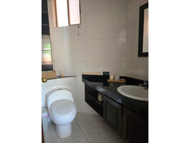 Apartamentos, Venta en Las Quintas de Don Simón