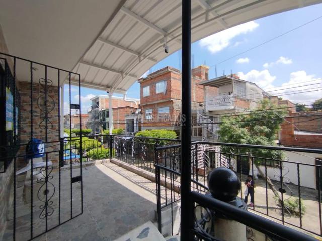 Apartamentos, Alquiler en Doce de Octubre