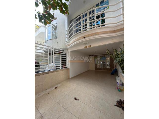 Casas, Alquiler en Calicanto