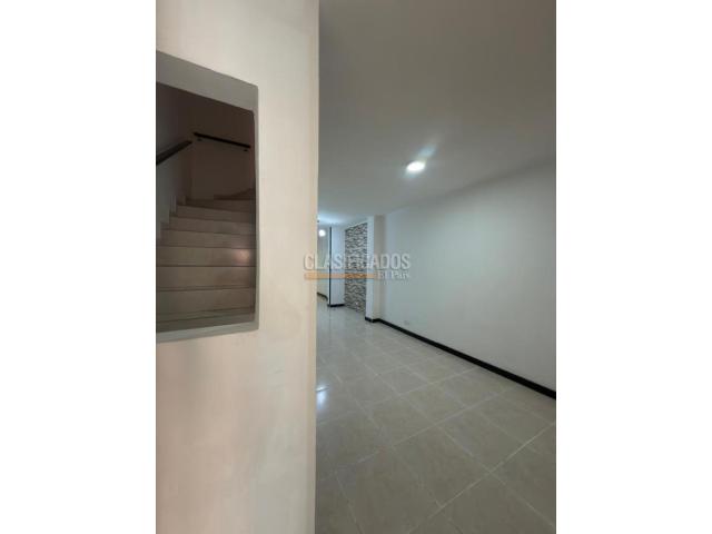 Casas, Alquiler en Calicanto