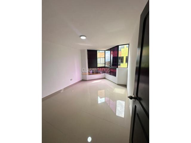 Apartamentos, Venta en Las Quintas de Don Simón