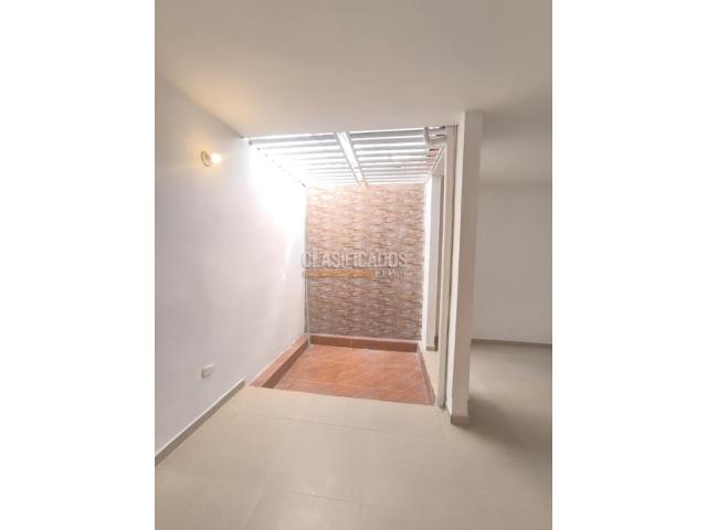 Casas, Alquiler en Palmira