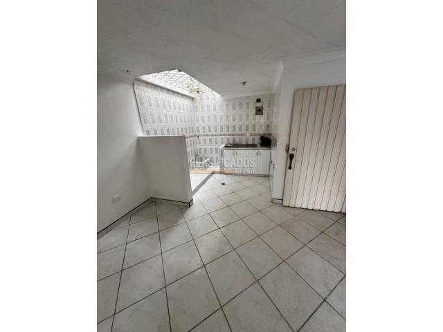 Apartaestudios, Alquiler en Municipal