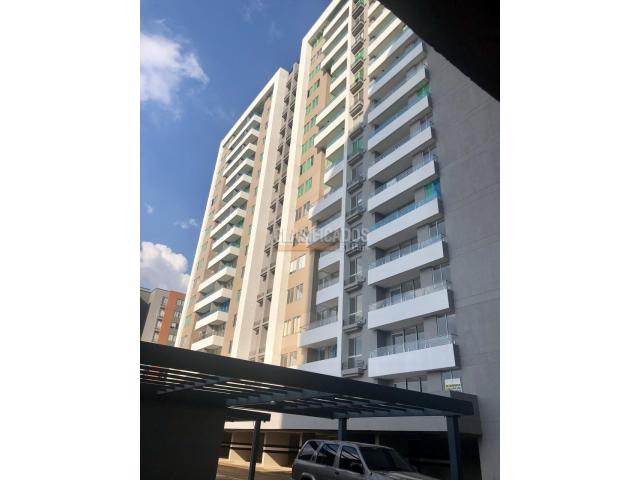 Apartamentos, Alquiler en Valle del Lili