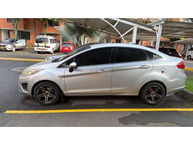 Ford Fiesta 2011