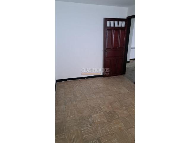 Casas, Alquiler en Departamental