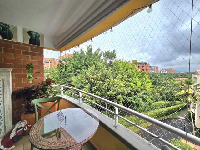Apartamentos, Venta en Ciudad Jardín