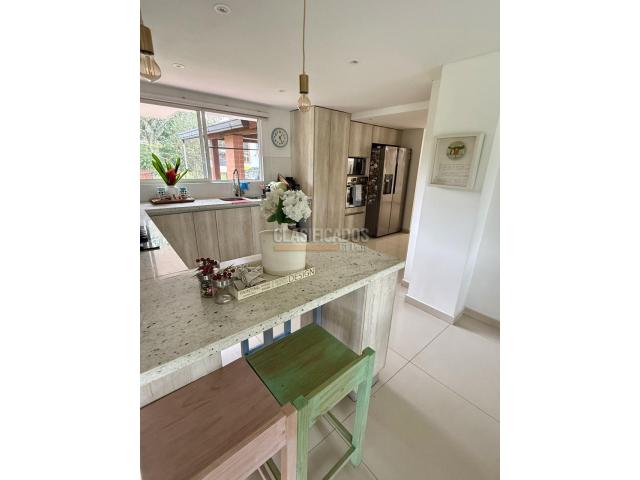 Casas, Alquiler en Pance