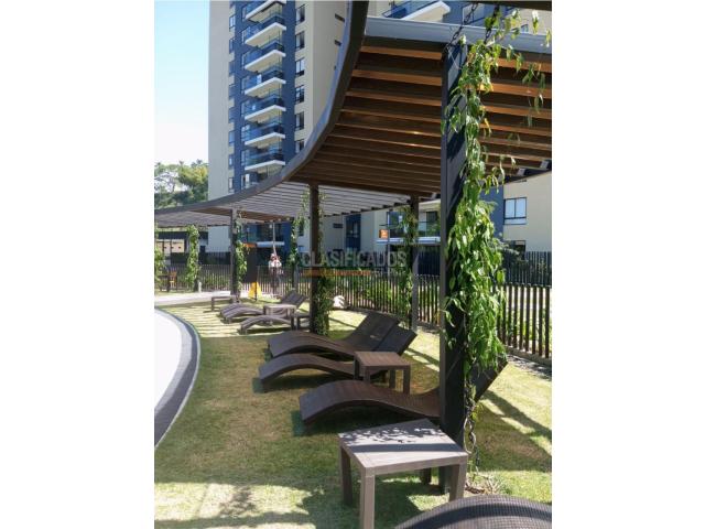 Apartamentos, Venta en Pereira