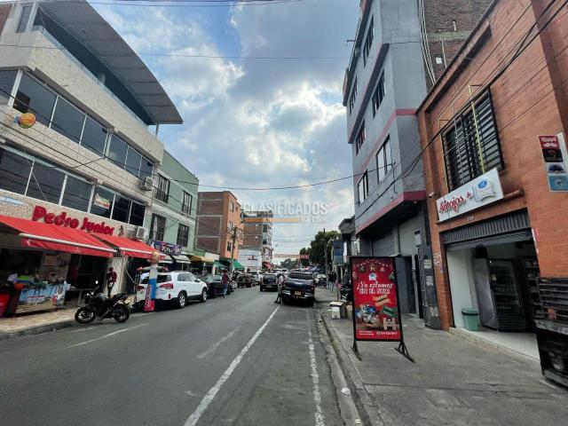 Locales y Bodegas, Venta en Alameda