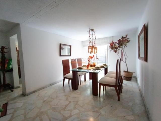 Casas, Venta en Bosques del Limonar