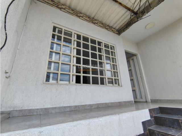 Apartaestudios, Alquiler en Olímpico