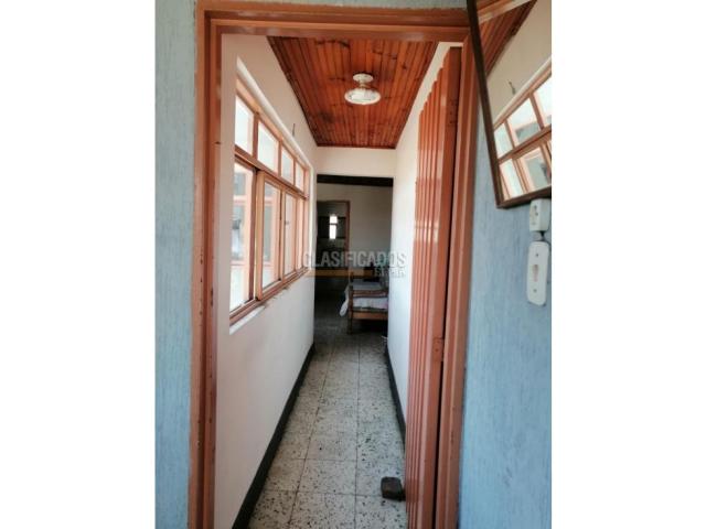 Casas, Venta en Santa Elena