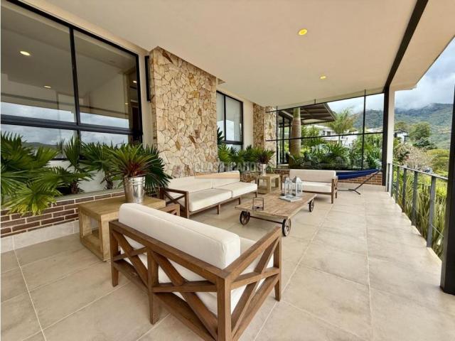 Fincas y Casas Campestres, Venta en Calima (Darién)