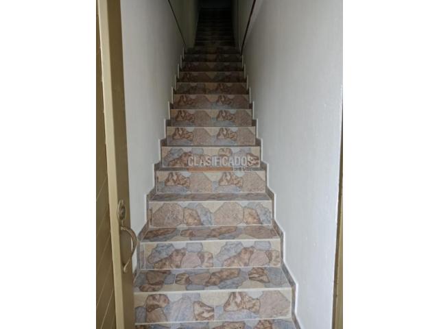 Apartamentos, Alquiler en La Base