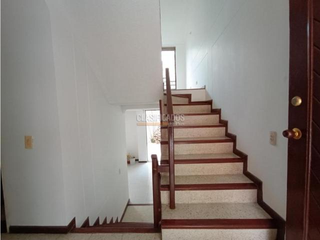 Casas, Alquiler en El Ingenio