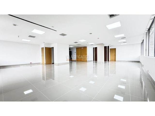 Oficinas y Consultorios, Alquiler en Santa Mónica Central