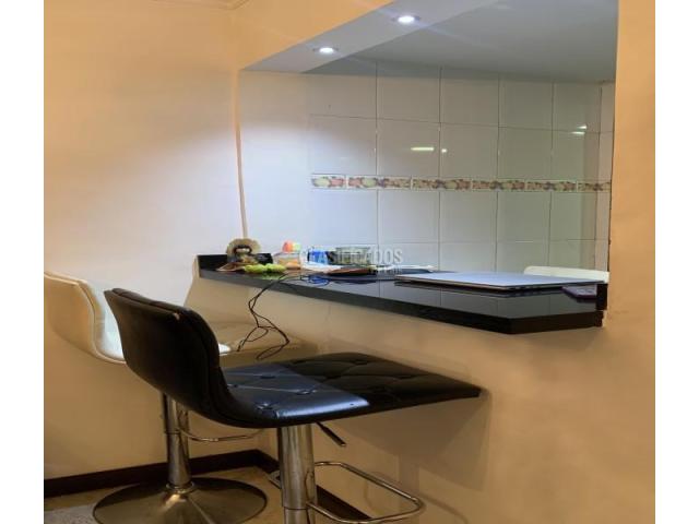 Casas, Venta en Ciudad Jardín