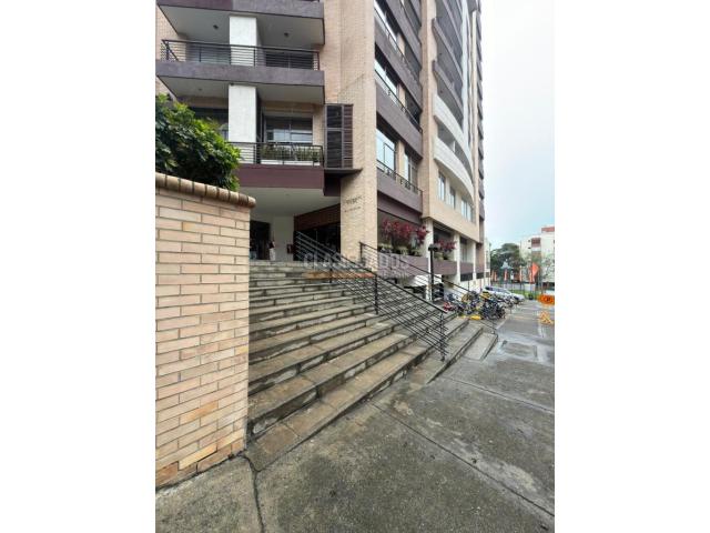 Apartaestudios, Alquiler en Ciudad Jardín