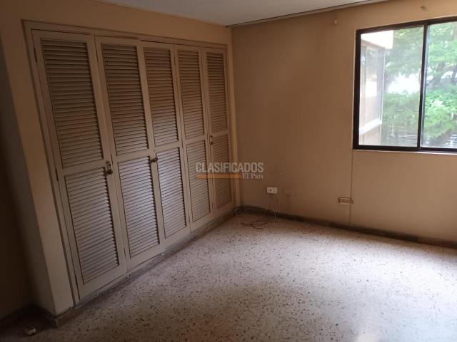 Apartamentos, Venta en Santa Mónica Residencial