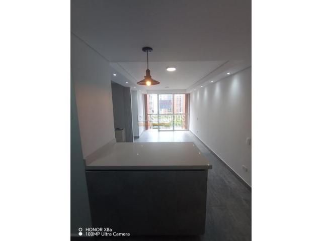 Apartamentos, Alquiler en Ciudad Melendez