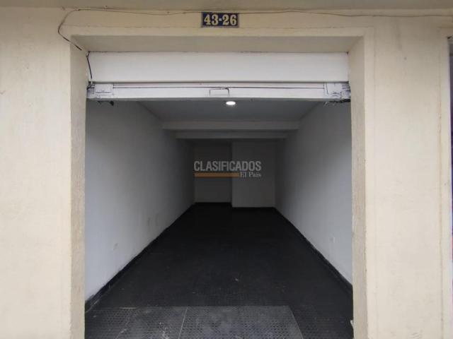 Locales y Bodegas, Alquiler en La Esmeralda