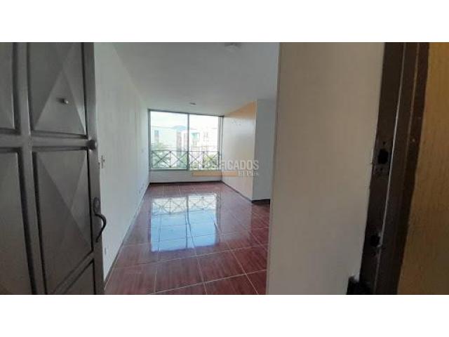 Apartamentos, Venta en Torres de Comfandi