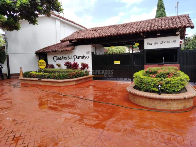 Casas, Alquiler en Ciudad Jardín