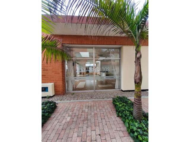 Apartamentos, Alquiler en Cajica