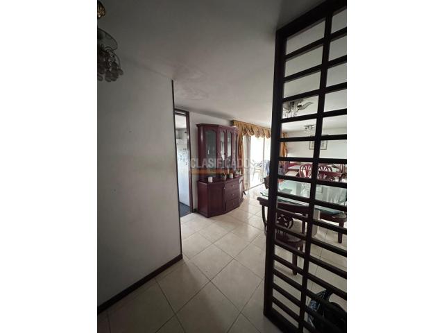 Apartamentos, Venta en La Flora