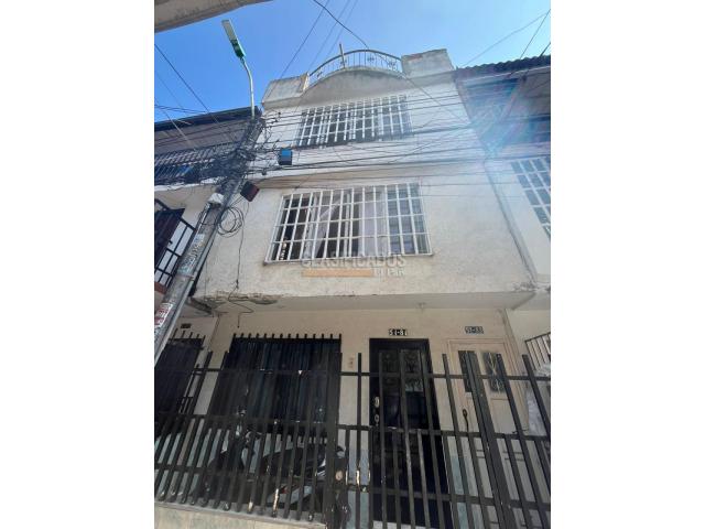 Casas, Venta en Ciudad Córdoba