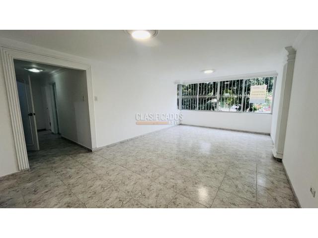 Apartamentos, Venta en Gran Limonar