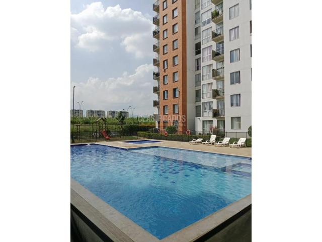 Apartamentos, Alquiler en Ciudad Melendez