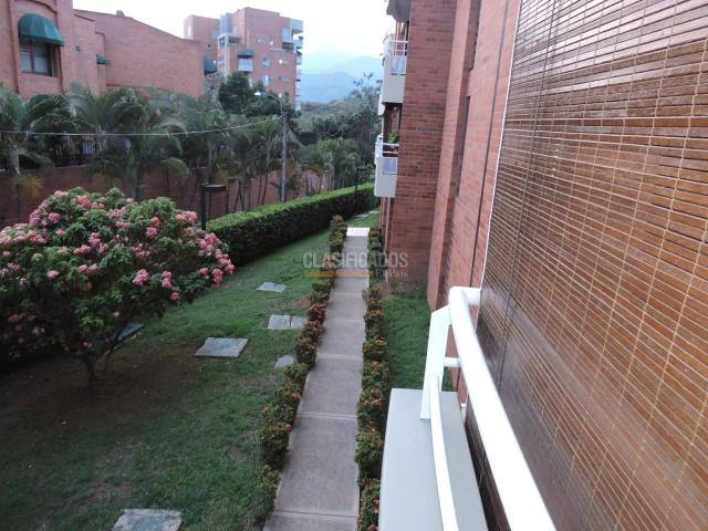 Apartamentos, Venta en Ciudad Jardín