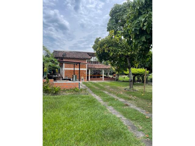 Fincas y Casas Campestres, Venta en El Cerrito