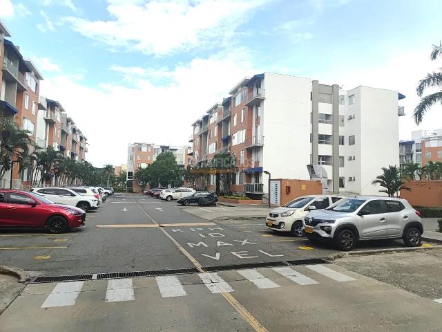 Apartamentos, Venta en Valle del Lili