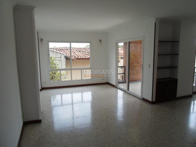 Apartamentos, Venta en Prados del Norte