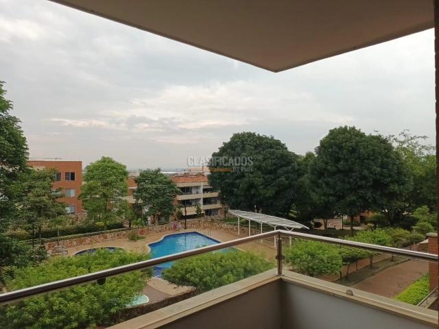 Apartamentos, Venta en Pance