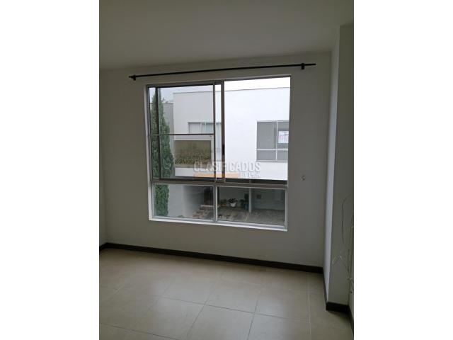 Casas, Alquiler en Jamundí