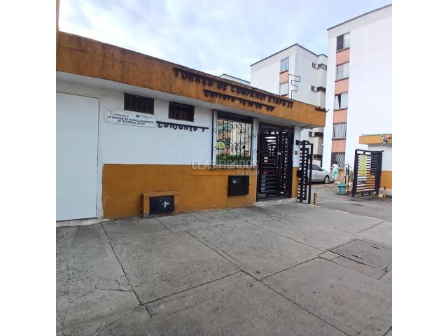 Apartamentos, Alquiler en Torres de Comfandi