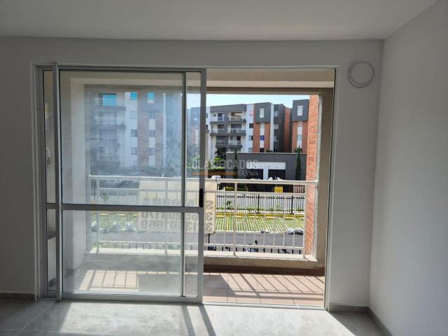 Apartamentos, Alquiler en Vivero Parque Residencial