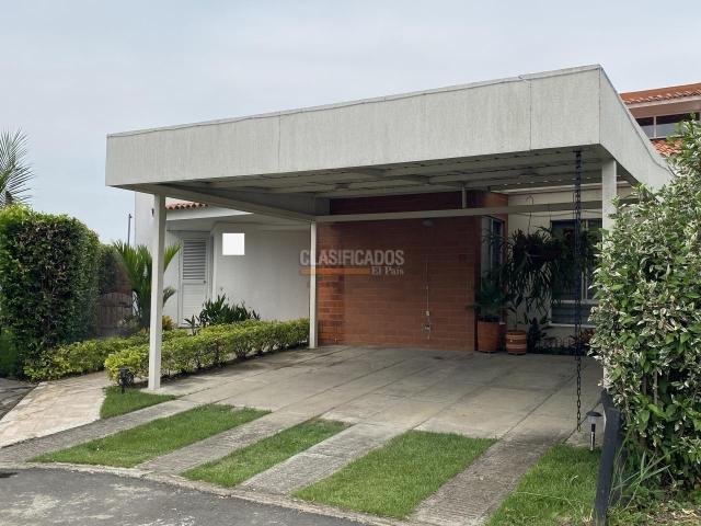 Casas, Venta en La Morada