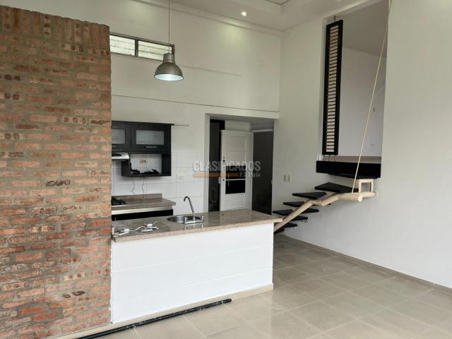 Apartaestudios, Alquiler en Ciudad Jardín