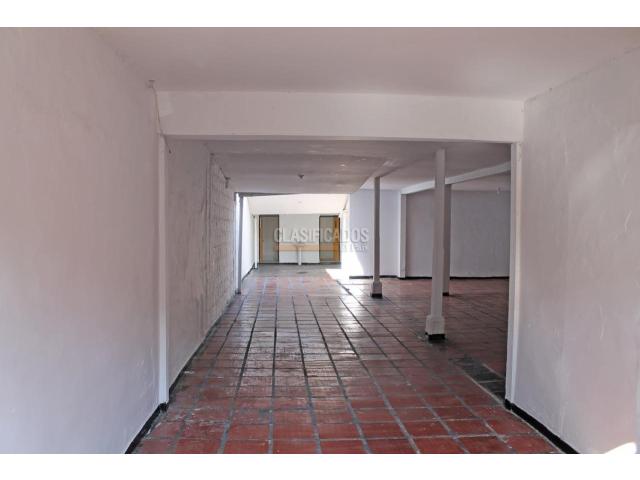 Locales y Bodegas, Alquiler en Alameda