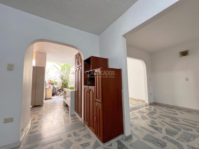 Casas, Venta en La Carolina