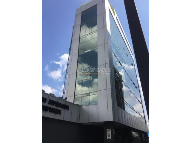 Oficinas y Consultorios, Venta en La Flora