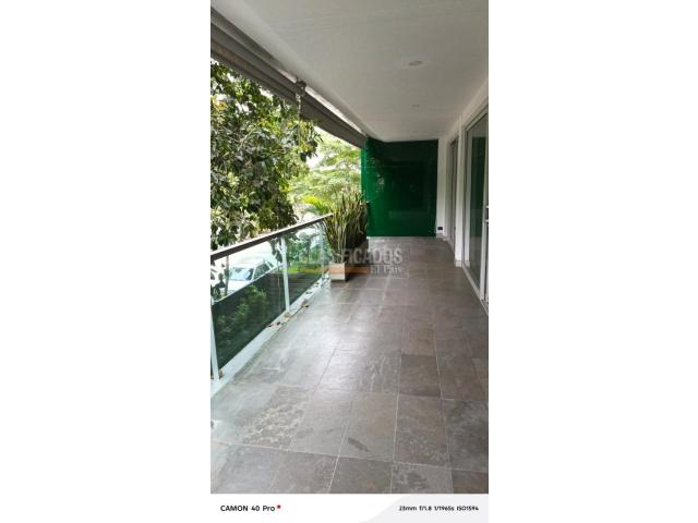 Apartamentos, Venta en Santa Teresita