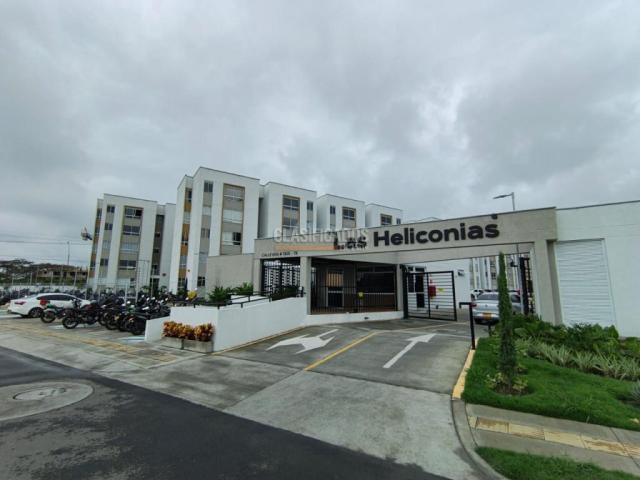 Apartamentos, Venta en Puerto Tejada