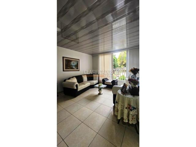 Casas, Venta en La Base