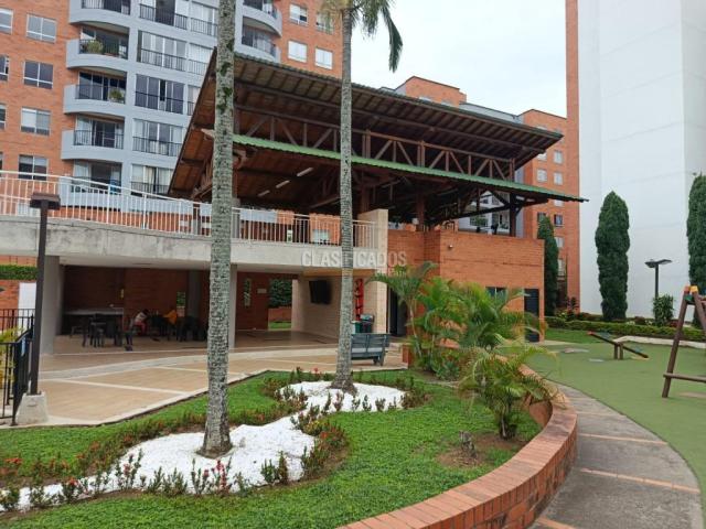 Apartamentos, Alquiler en Caney